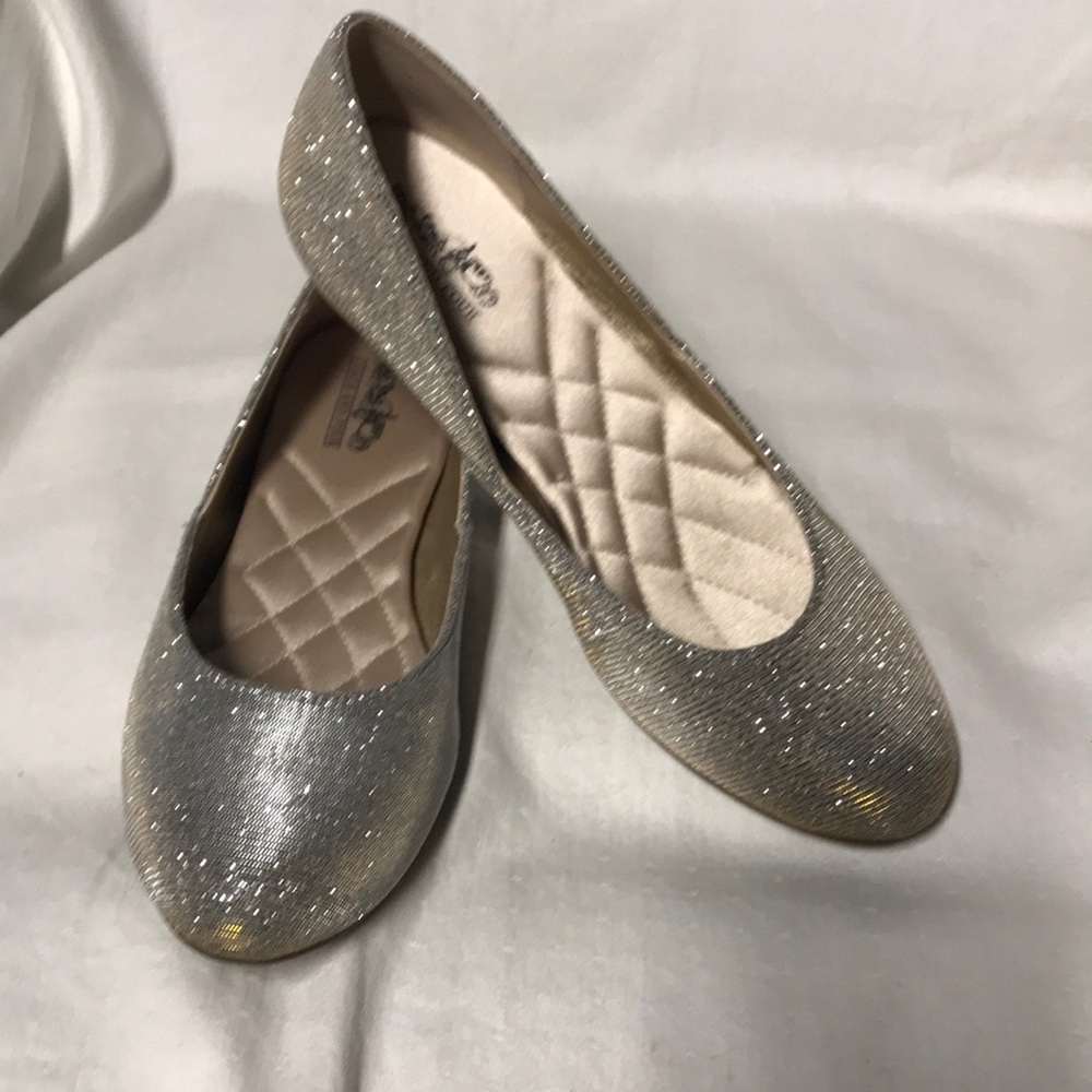 Coach and Four Gold/Sliver Metallic Glitter Finish Quilted Ballet Flats - Size 7